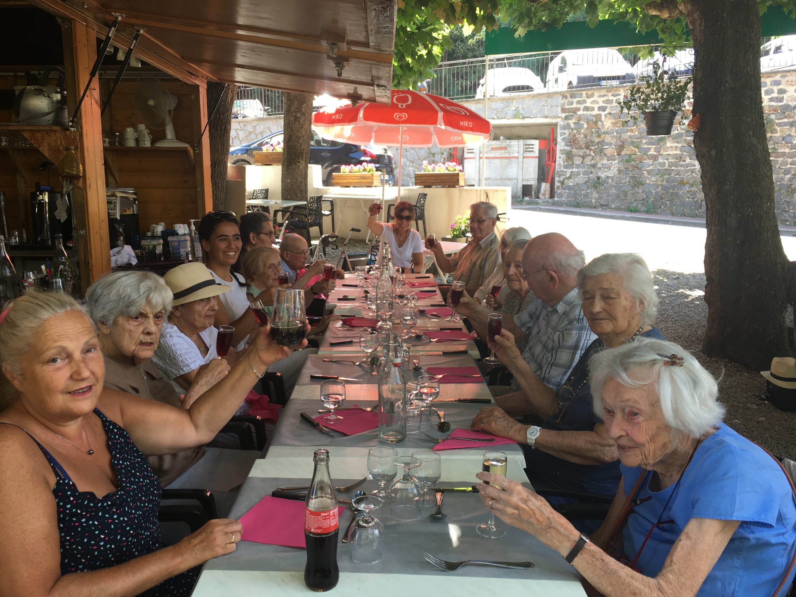 Sortie au restaurant à Yzeron