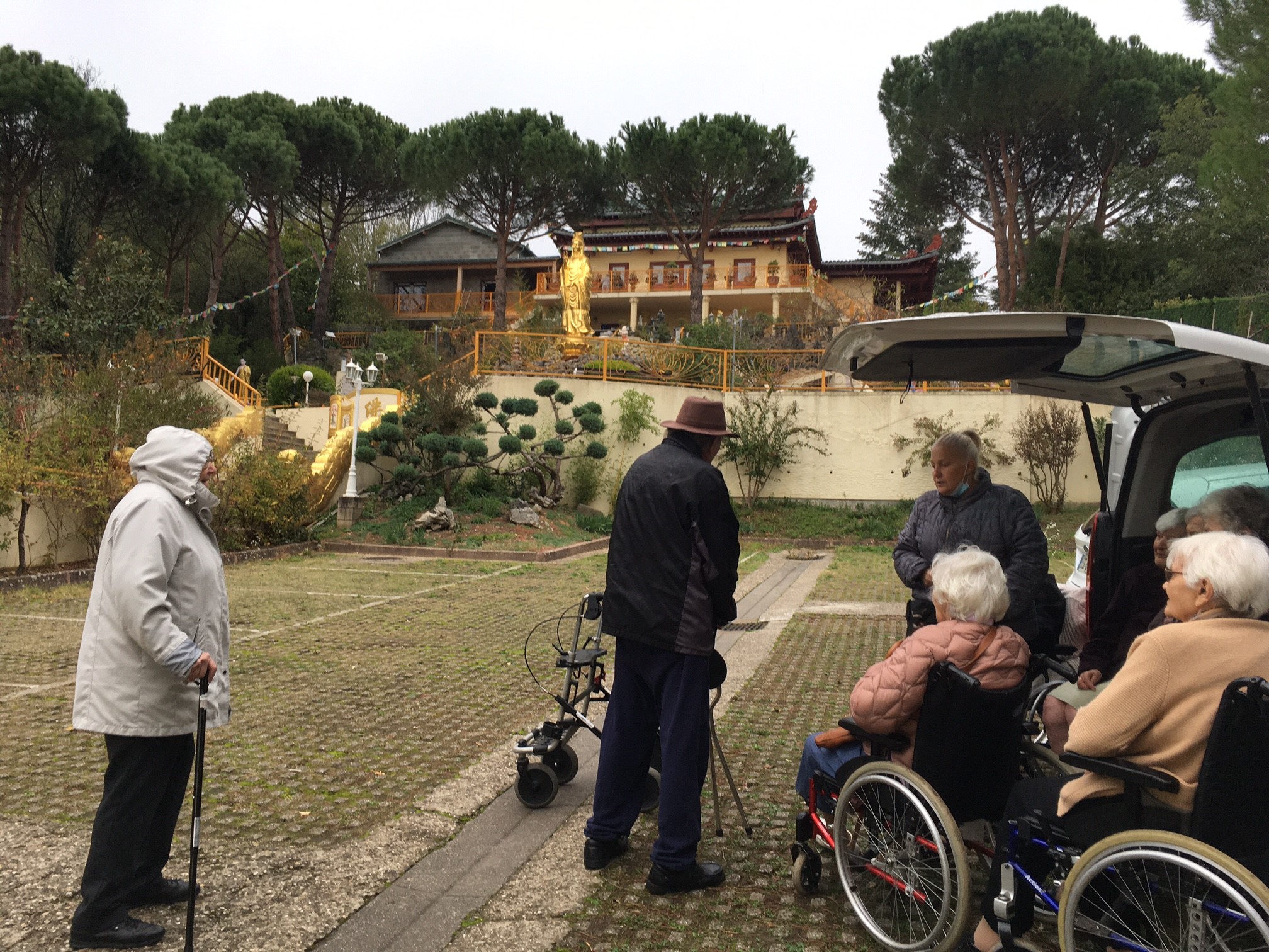 Sortie à la pagode de Sainte-Foy-Les-Lyon