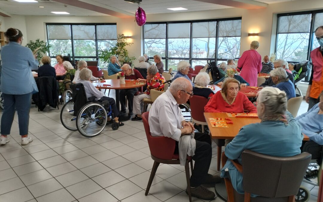 Loto avec les bénévoles des Blouses Roses