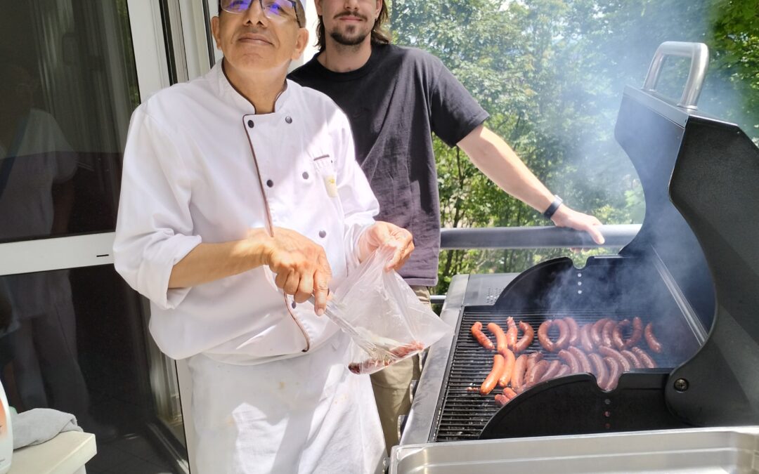 Barbecue avec les résidents du 2ème étage