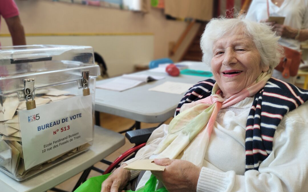 Accompagnement des résidents aux urnes pour les élections européennes