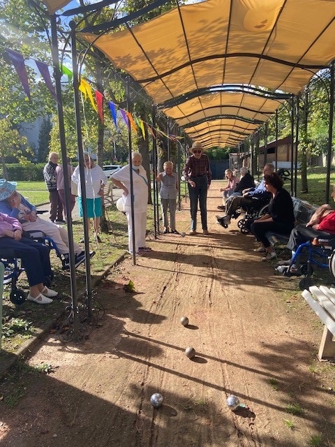 Concours de pétanque